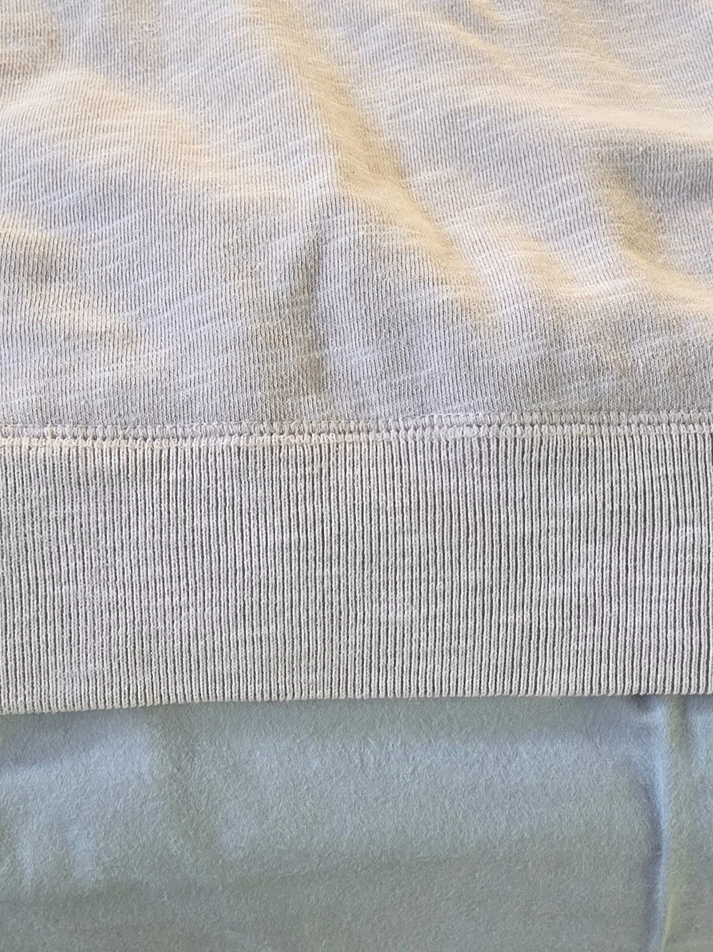 Hollister Men's Light Heather Gray Hooded Pullover with Black Trim